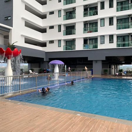 Mishal'S Homestay-Vista Bangi Studio Service Apartment 加影 外观 照片