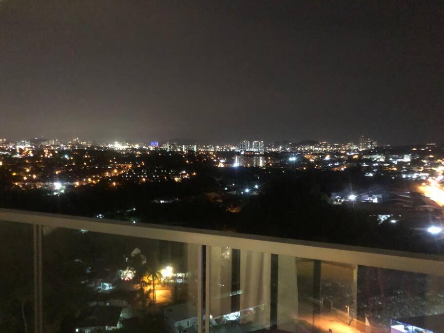 Mishal'S Homestay-Vista Bangi Studio Service Apartment 加影 外观 照片