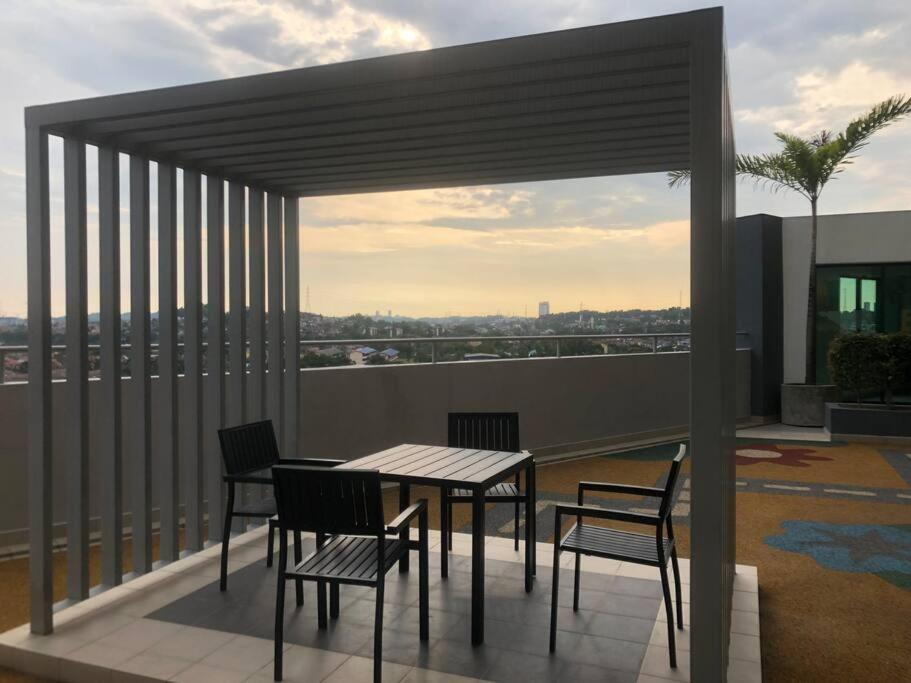 Mishal'S Homestay-Vista Bangi Studio Service Apartment 加影 外观 照片